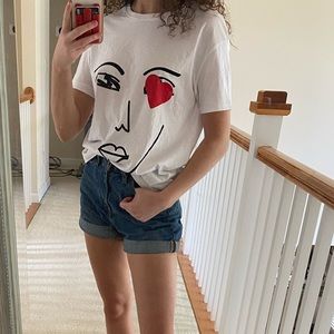 Graphic face T-shirt